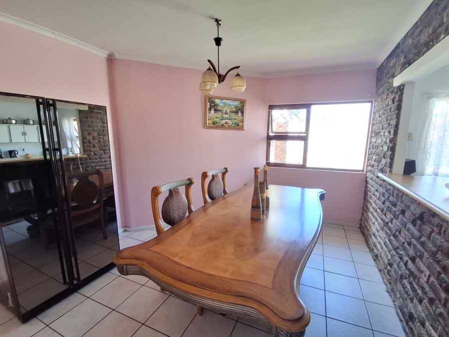 3 Bedroom Property for Sale in Beacon Bay North Eastern Cape